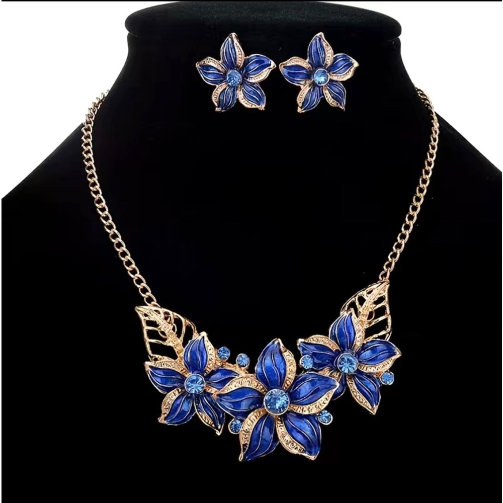 Blue flower necklace with matching earrings